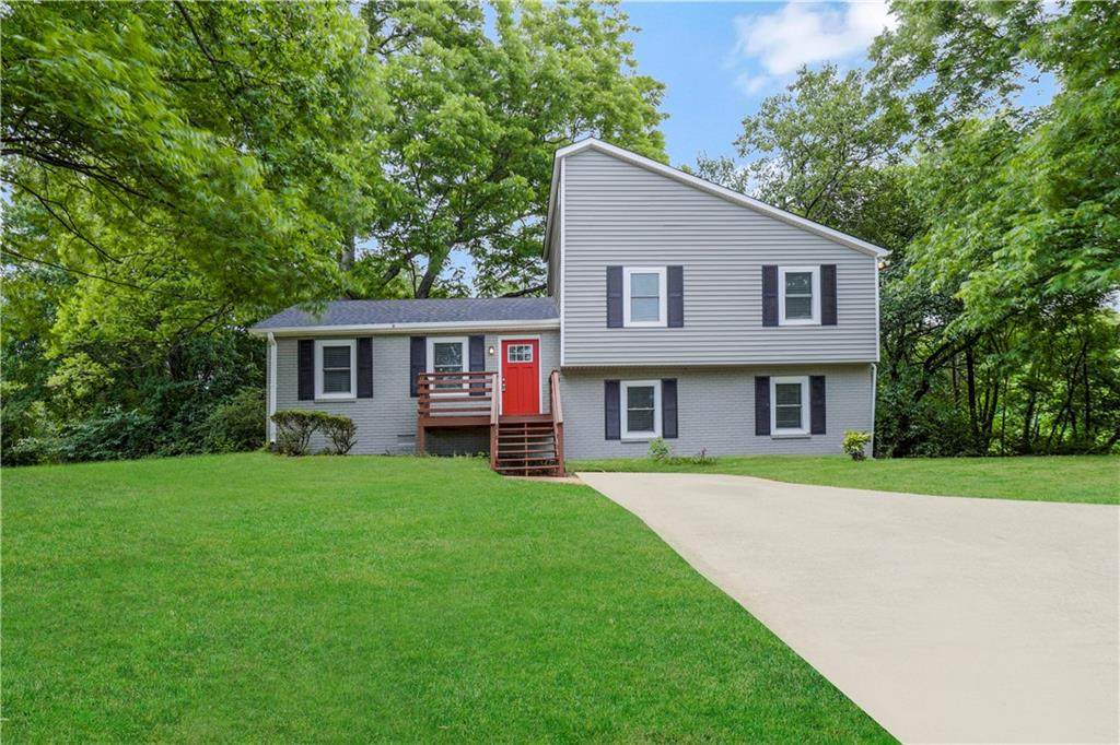 978 James Street - Photo 1