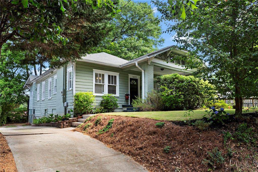 1422 Memorial Drive - Photo 1