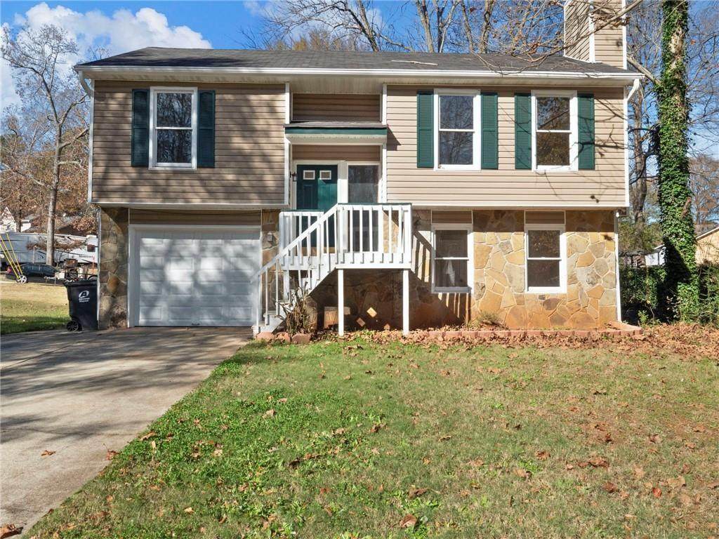 1020 Park Creek Circle - Photo 1