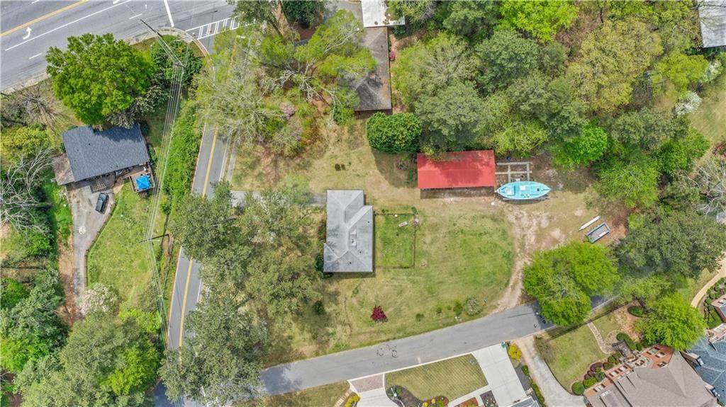 3702 Spring Hill Road - Photo 1