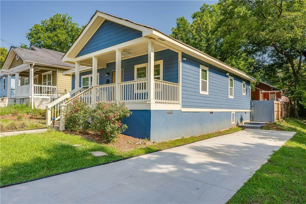 867 Spencer Street - Photo 1