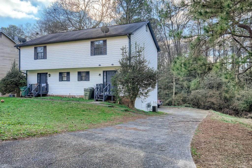 5022 Hawthorne Court - Photo 1