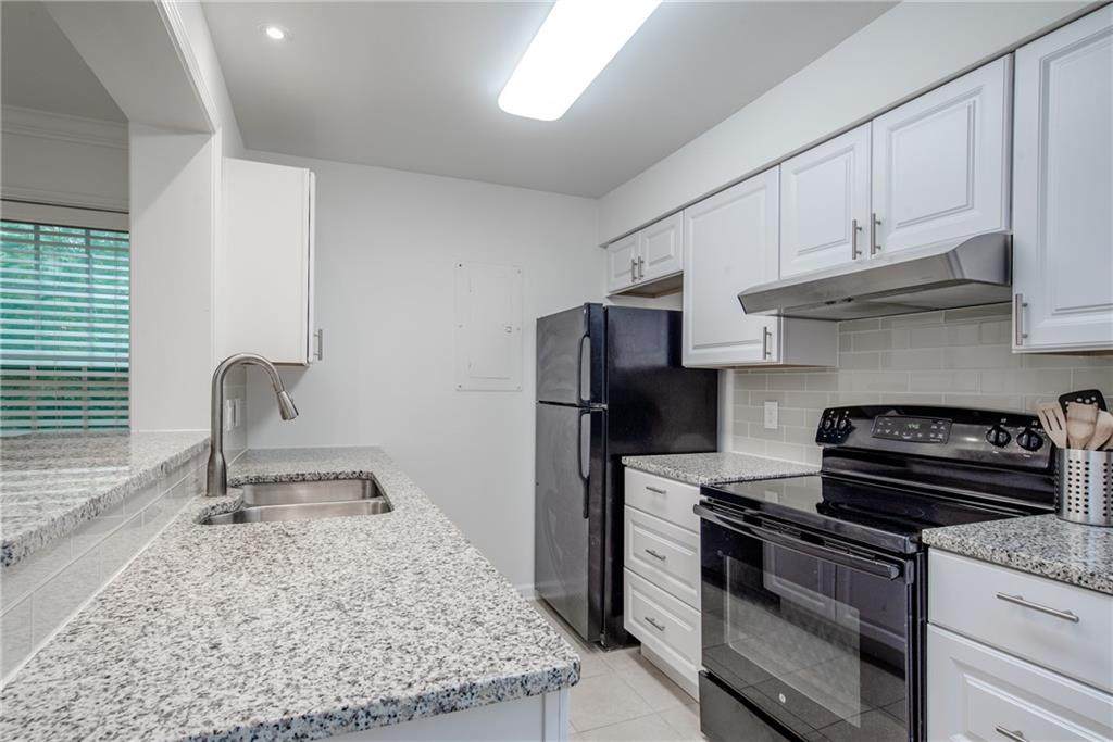 34 Arpege Way - Photo 1