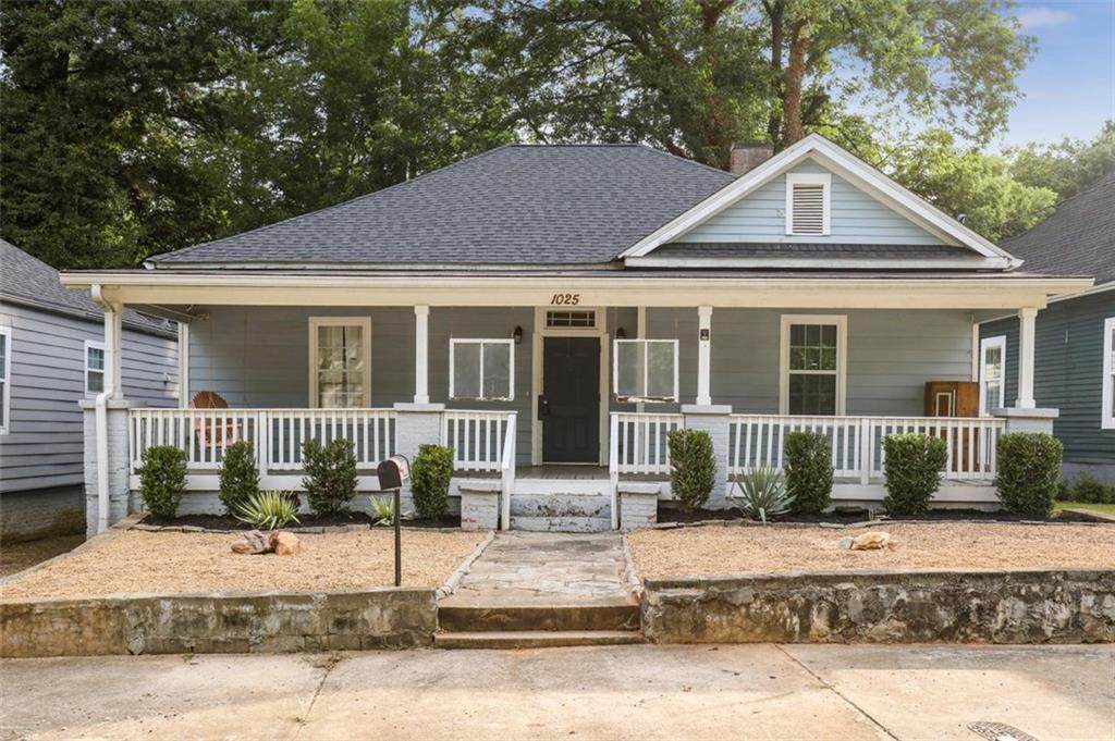 1025 Lawton Avenue - Photo 1