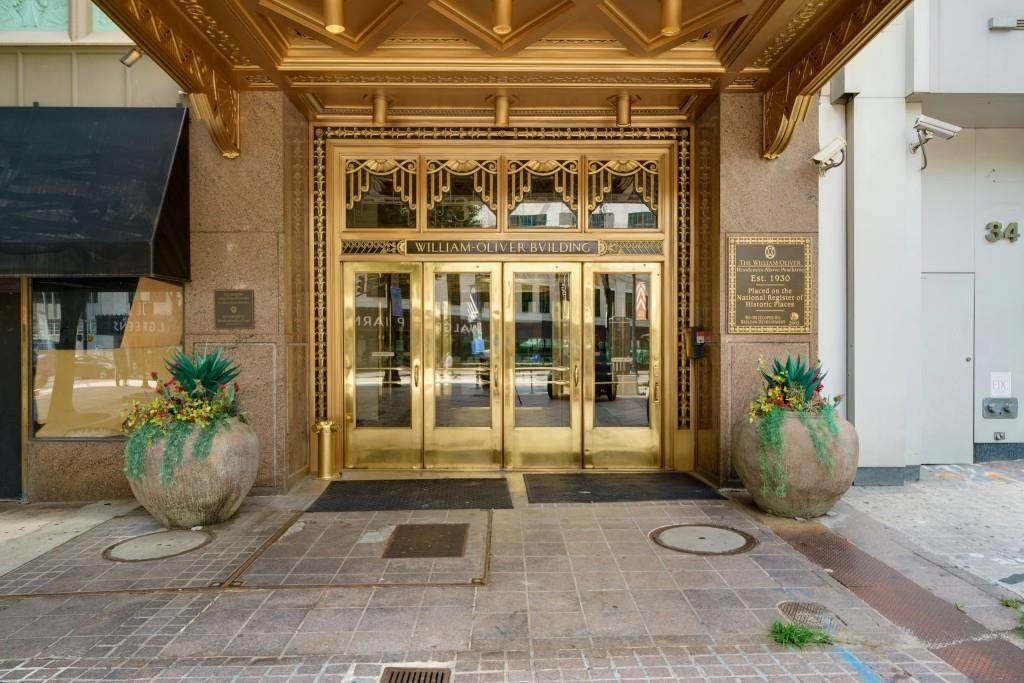 32 Peachtree Street - Photo 1