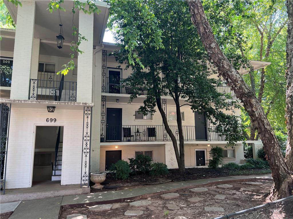 699 Argonne Avenue - Photo 1