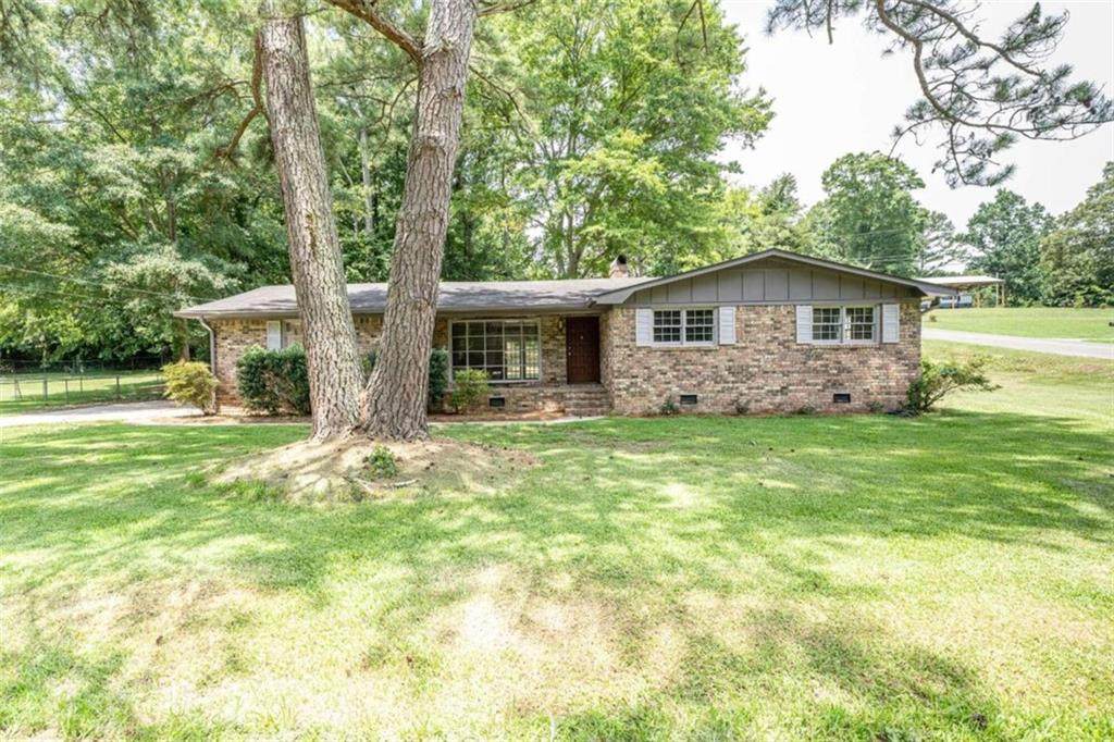 417 Strawberry Lane - Photo 1