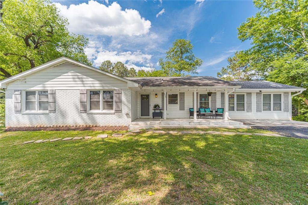 525 Batesville Road - Photo 1