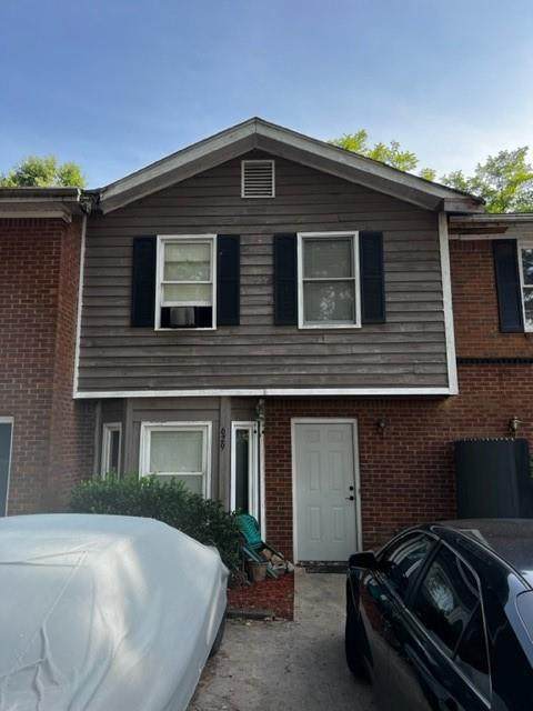 629 Hunting Creek Lane - Photo 1
