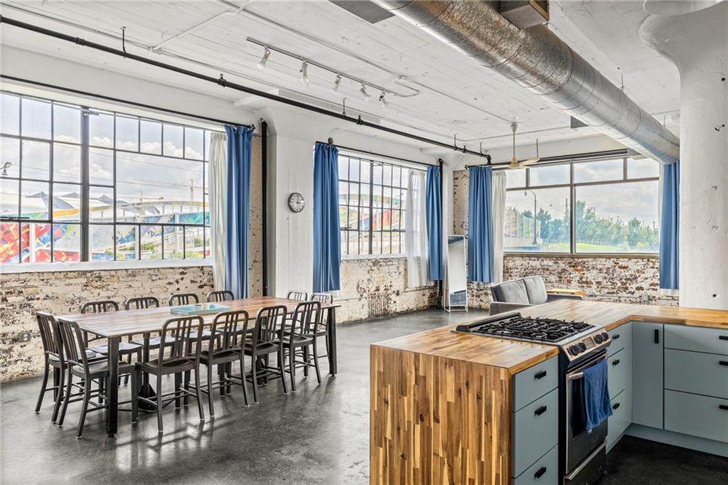 426 Marietta Street - Photo 1