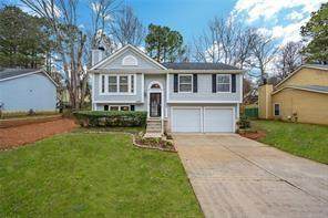 10460 Willow View Circle - Photo 1