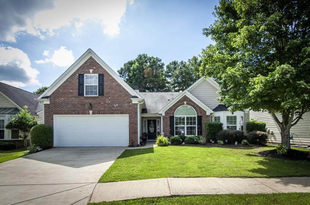 1033 S Creek Drive - Photo 1