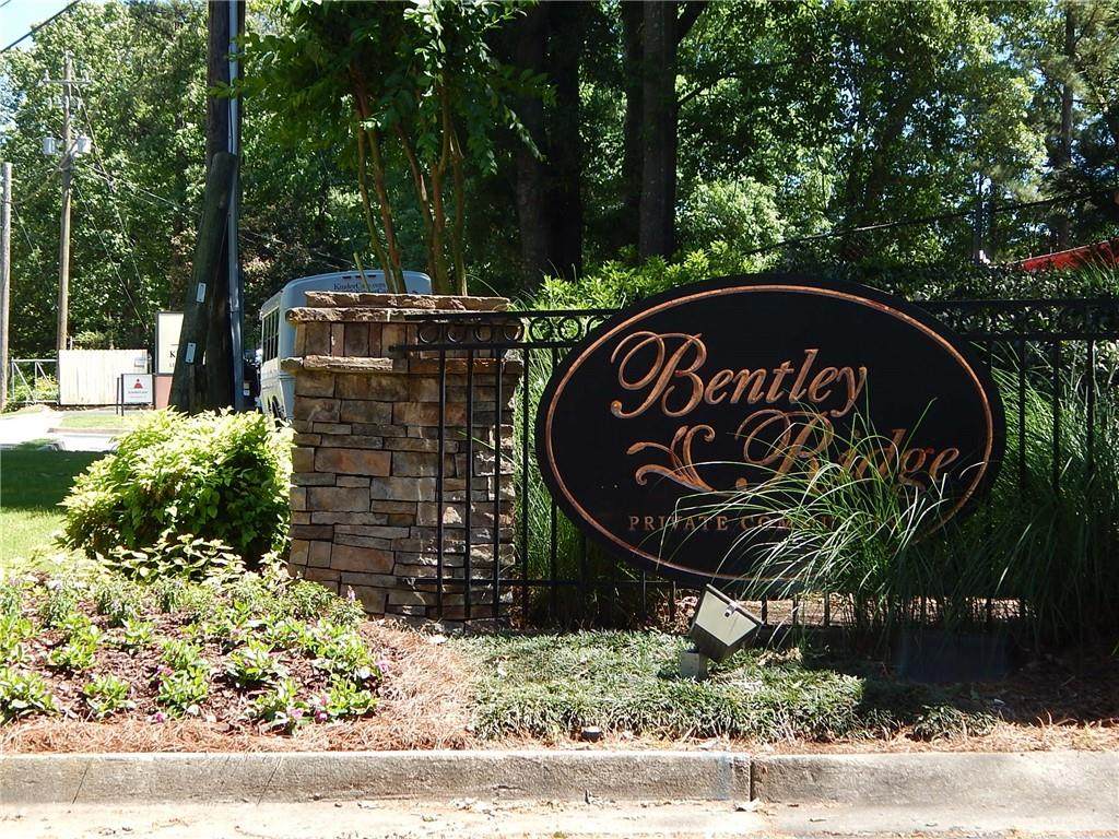 1628 Alexandria Court - Photo 1