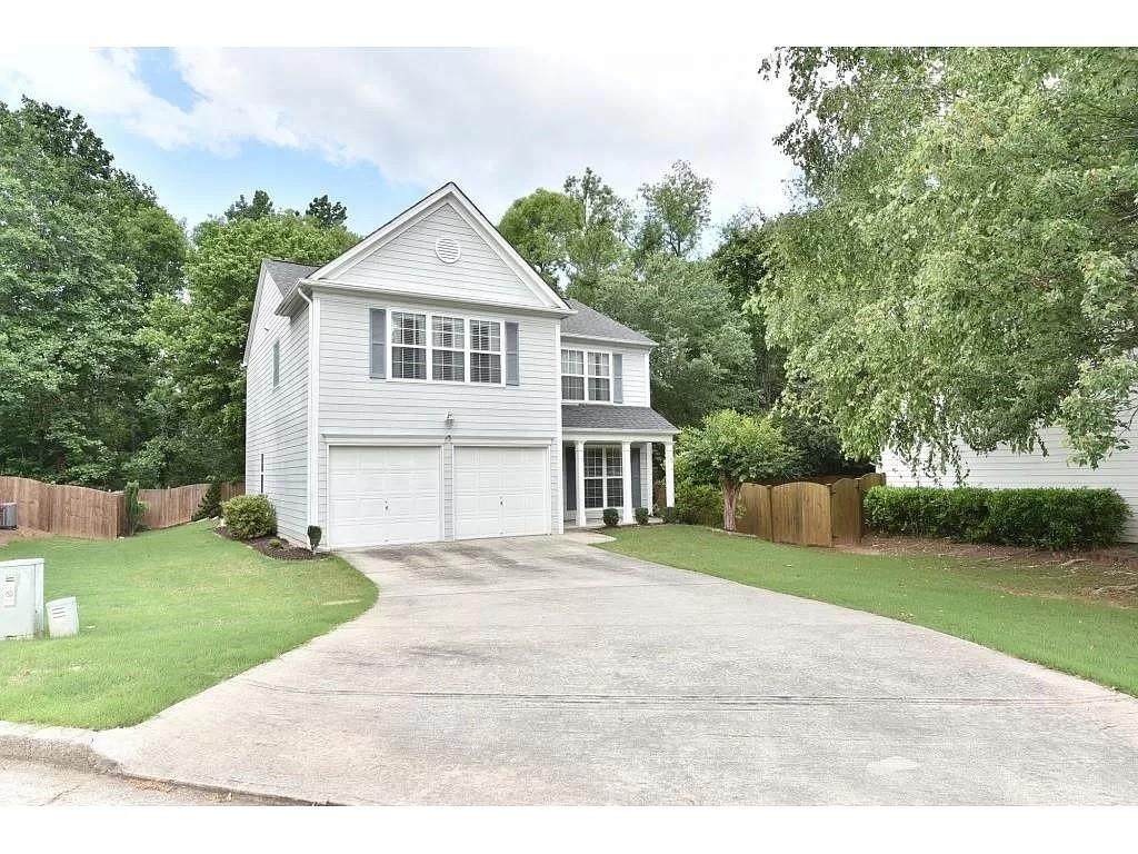 635 Arncliffe Court - Photo 1