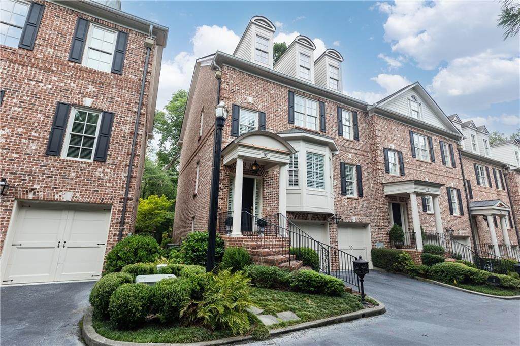 3707 Peachtree Road - Photo 1
