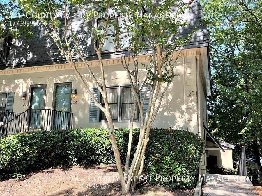 25 Chaumont Square - Photo 1