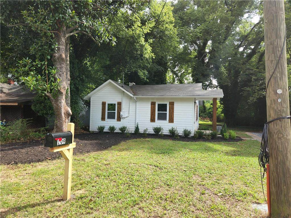 109 Railroad Street - Photo 1