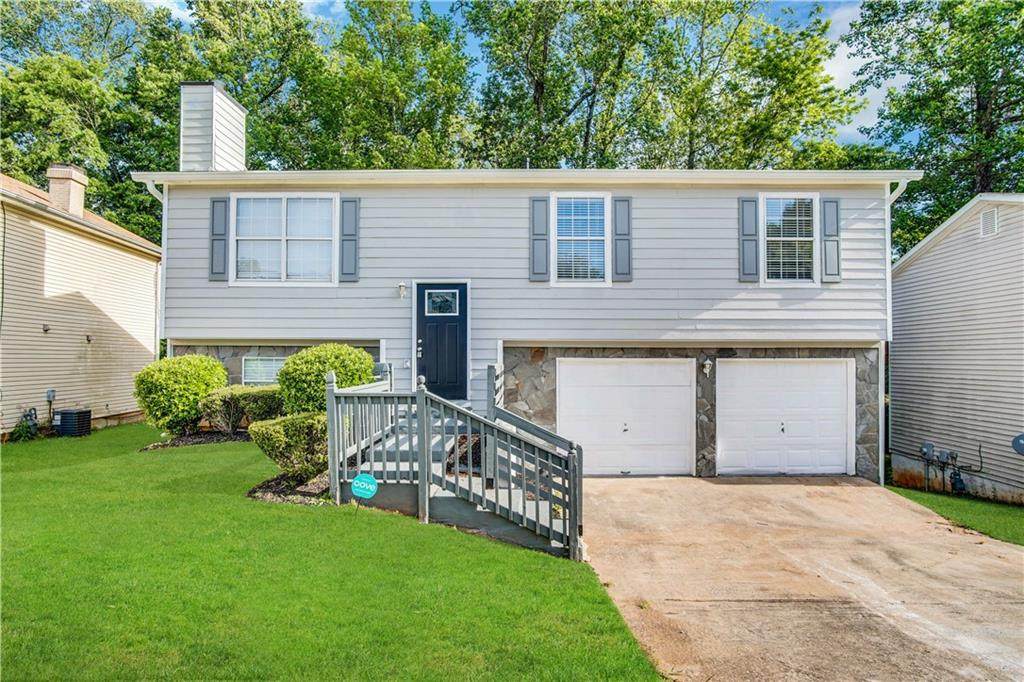 2232 Ramblewood Circle - Photo 1