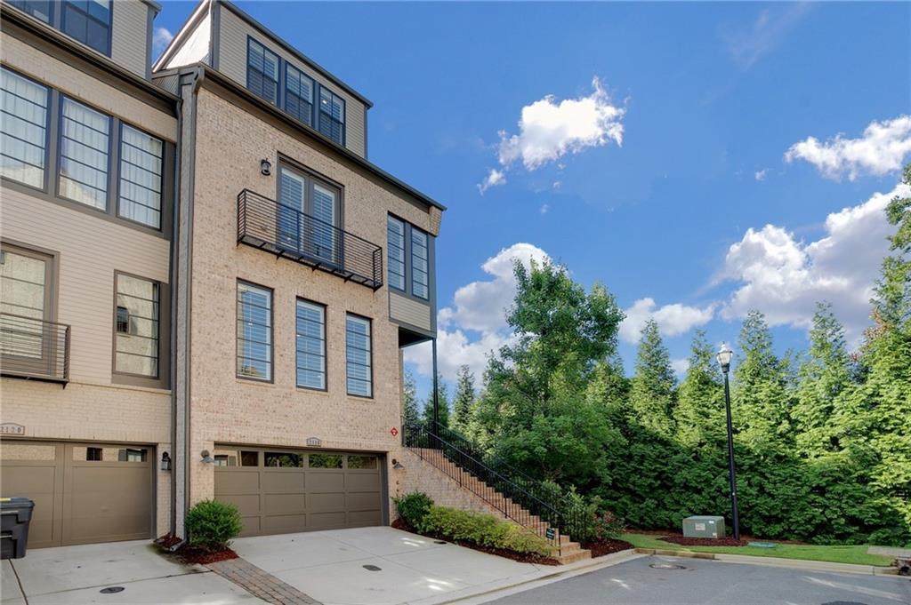 2116 Peach Lane - Photo 1