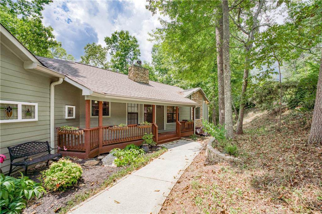 209 Pinebrook Drive - Photo 1
