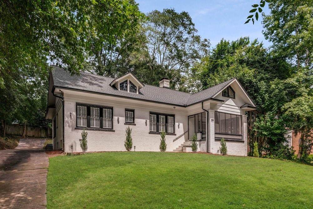 1074 Oakdale Road - Photo 1
