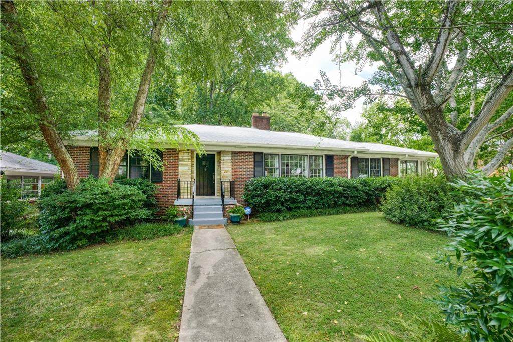 1301 Harvard Road - Photo 1