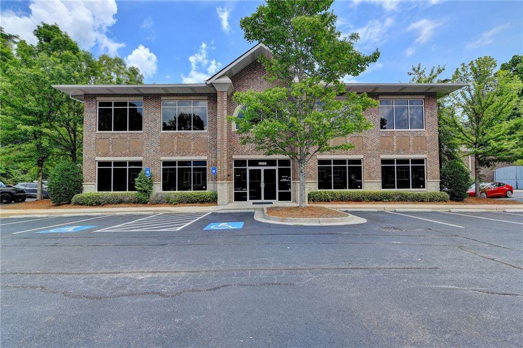 10060 Medlock Bridge Road - Photo 1