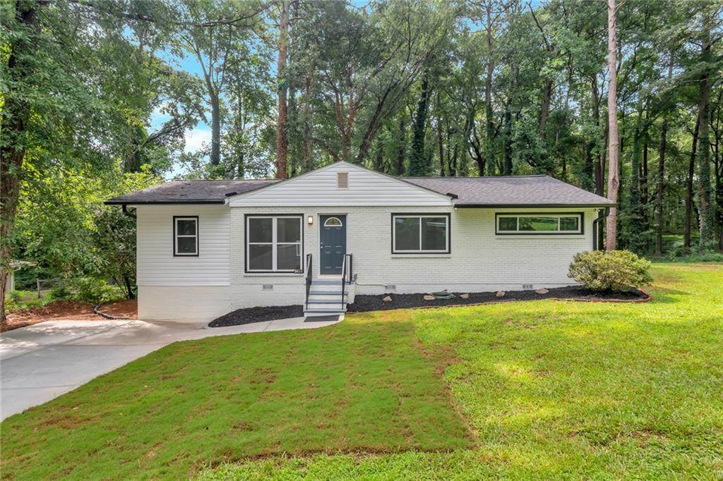 3017 Lindon Lane - Photo 1