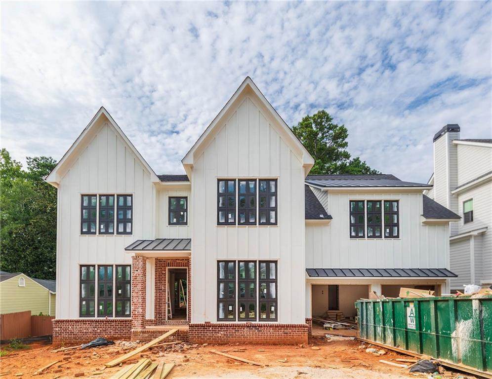 273 Meadowbrook Drive - Photo 1