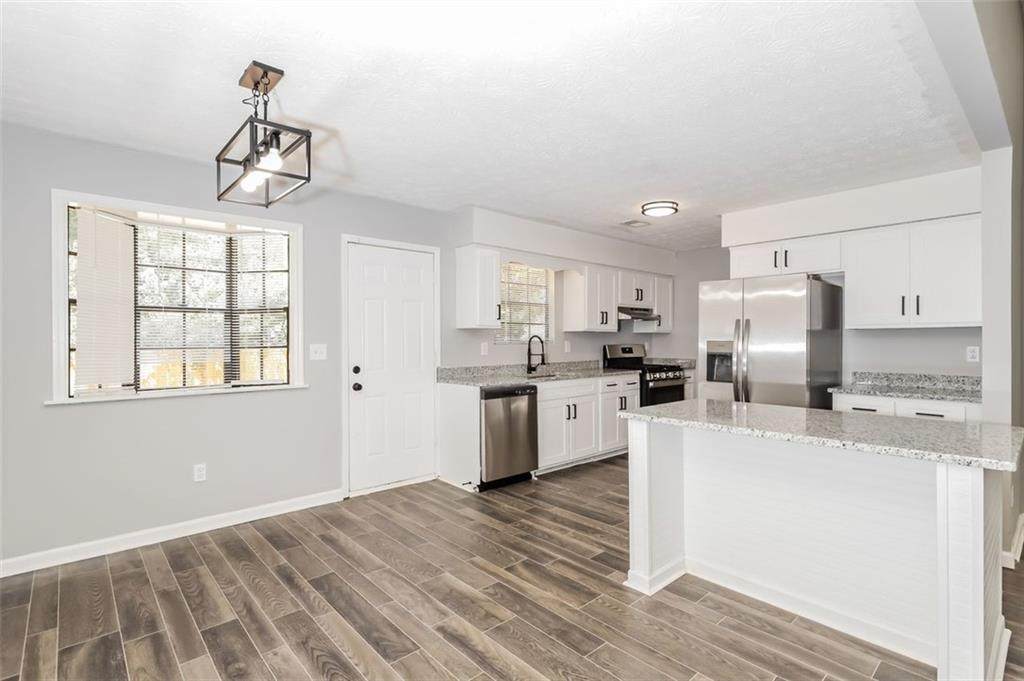 9389 Woodloop Court - Photo 1