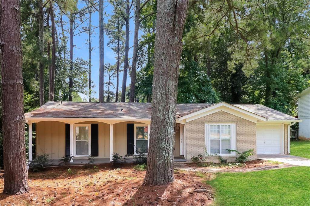 224 Wynona Drive - Photo 1