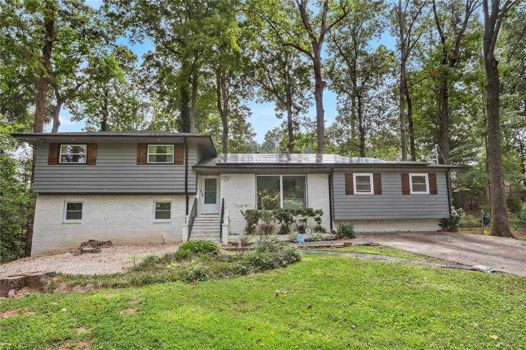 528 Hammett Drive - Photo 1