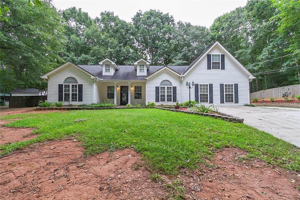355 Courtney Lane - Photo 1