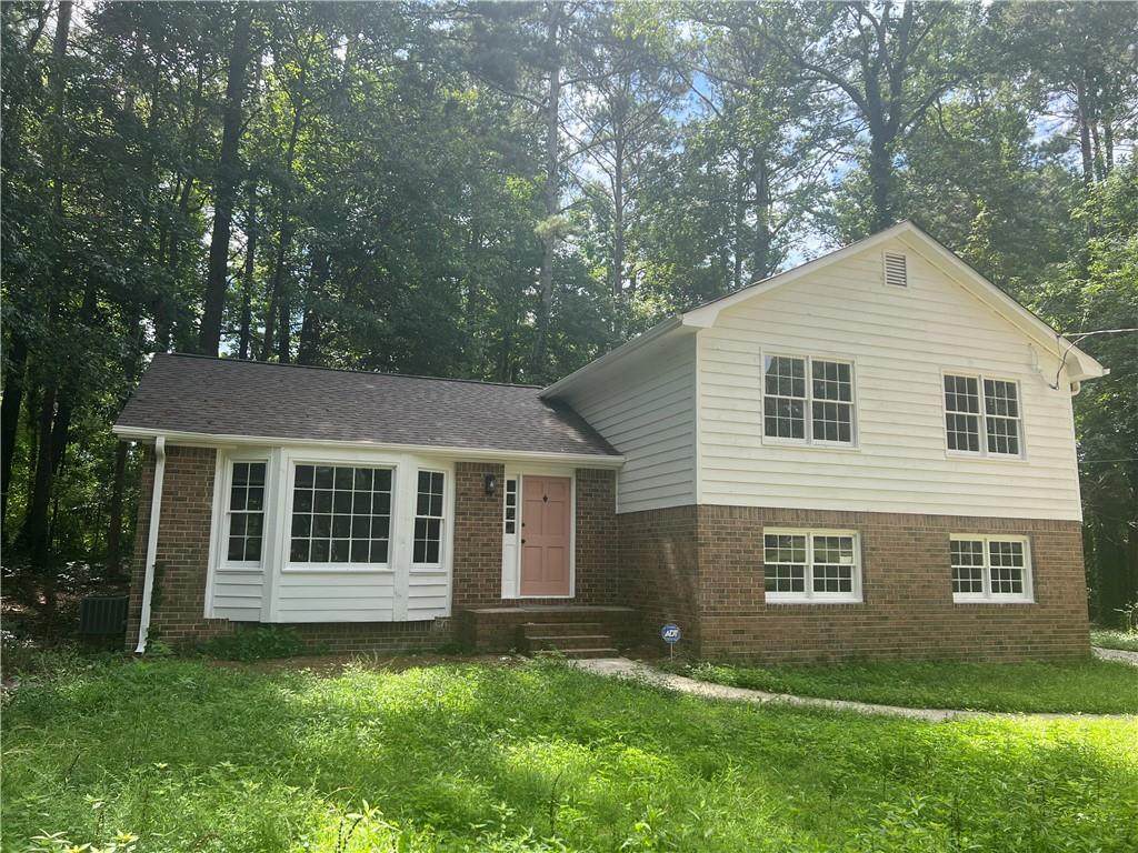 1968 Ashley Place - Photo 1