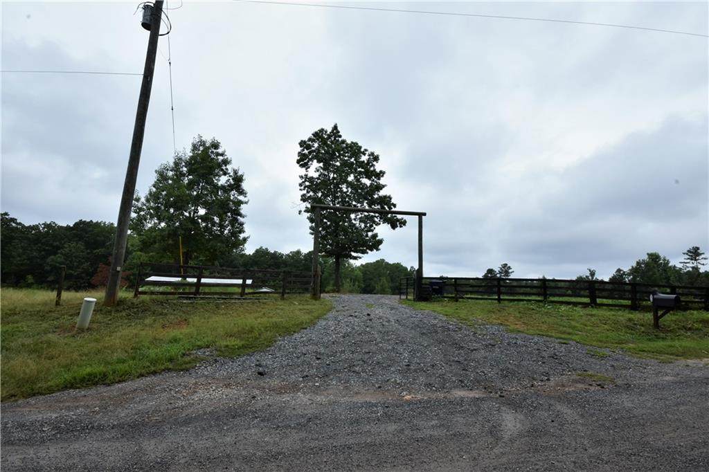 9450 W Banks Mill Road - Photo 1