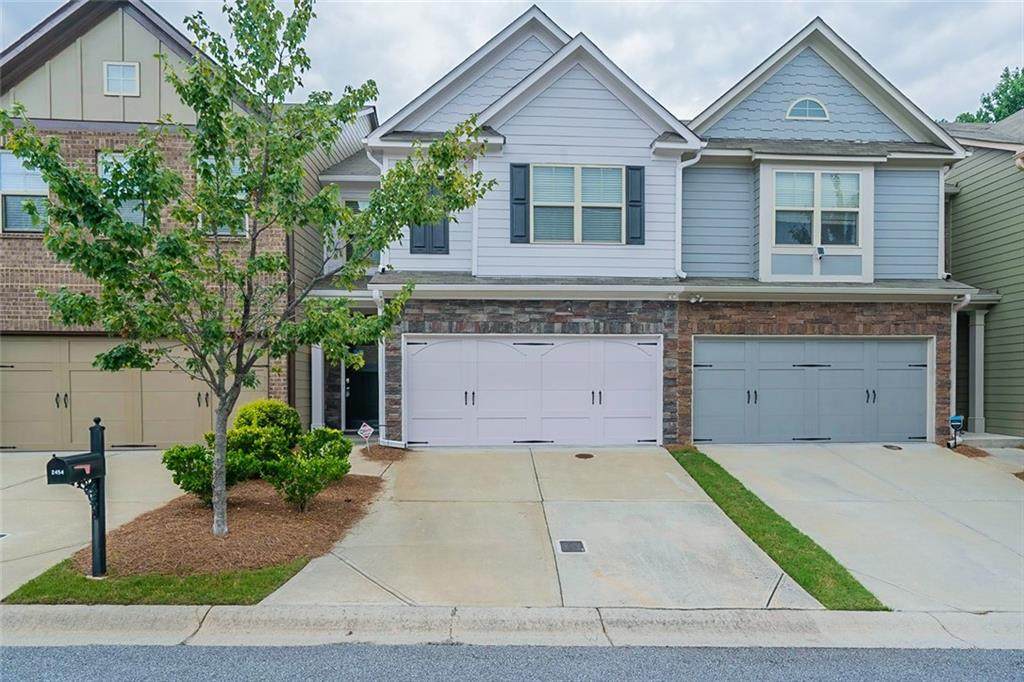 2454 Whiteoak Run - Photo 1