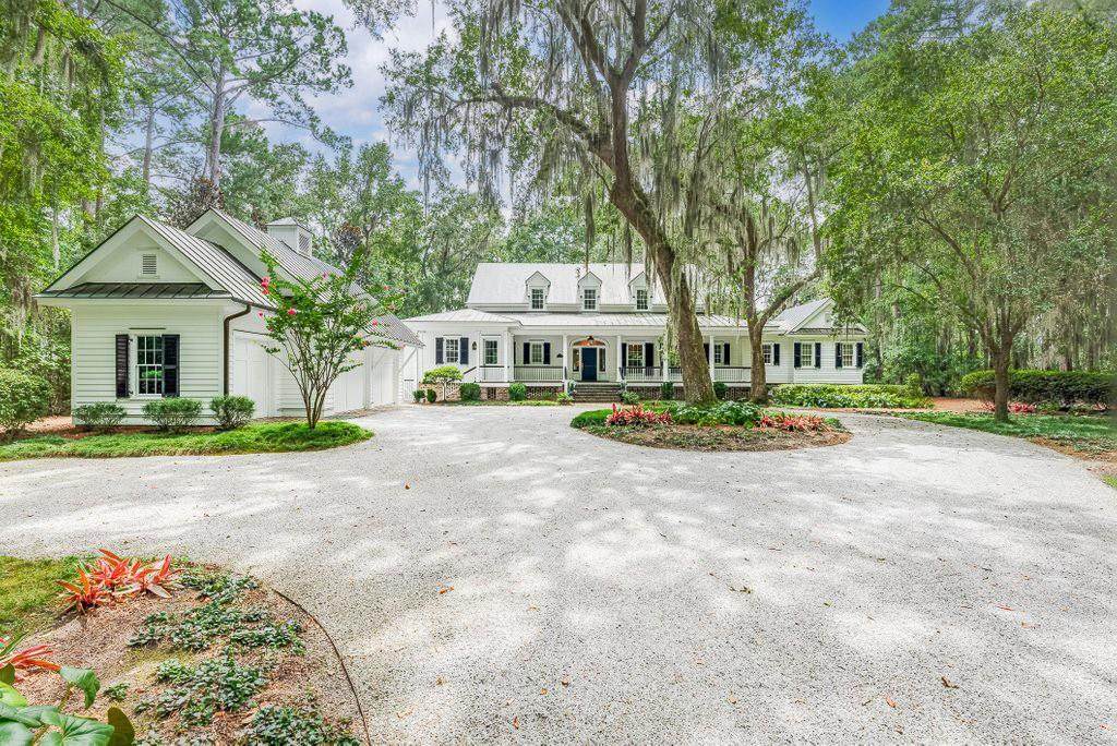 154 Spanish Moss Lane - Photo 1