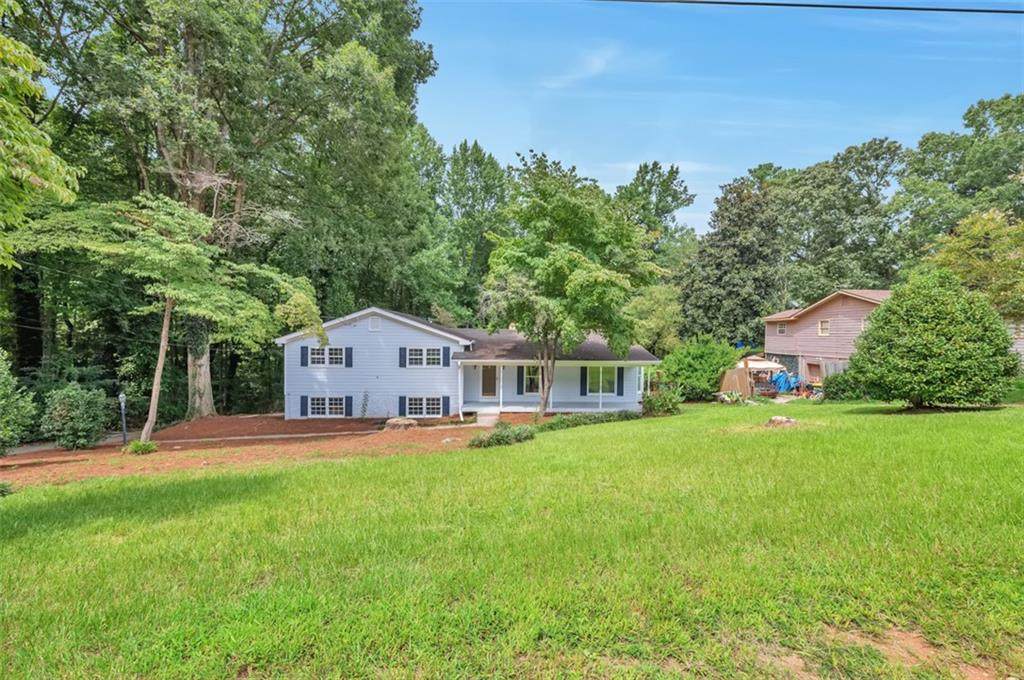 2772 Dunwood Lane - Photo 1