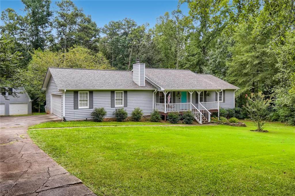 241 Deer Trace Drive - Photo 1