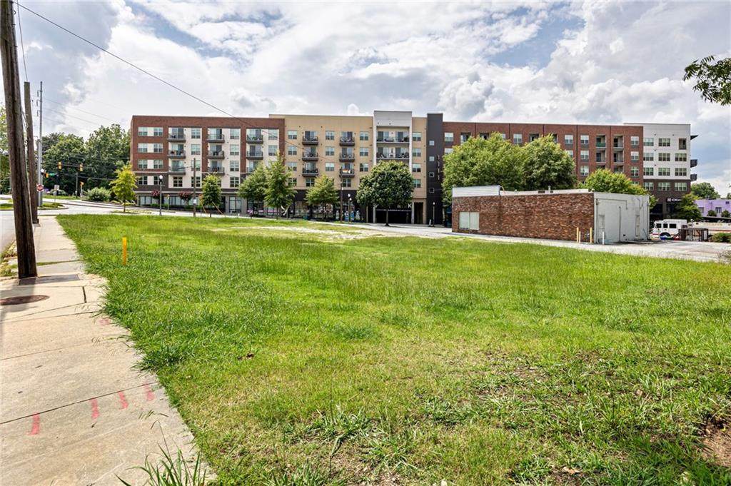 250 Trinity Place - Photo 1