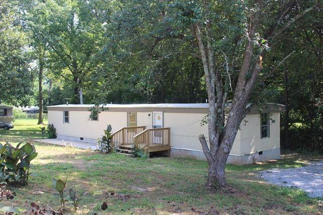 3088 Kenwood Drive - Photo 1