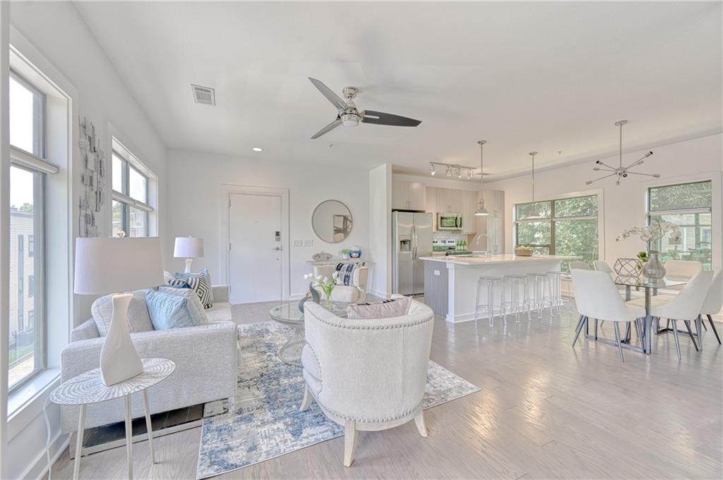 15 Moda Lane - Photo 1