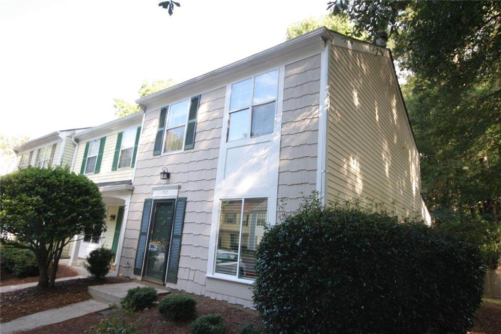 3107 Queen Anne Court - Photo 1