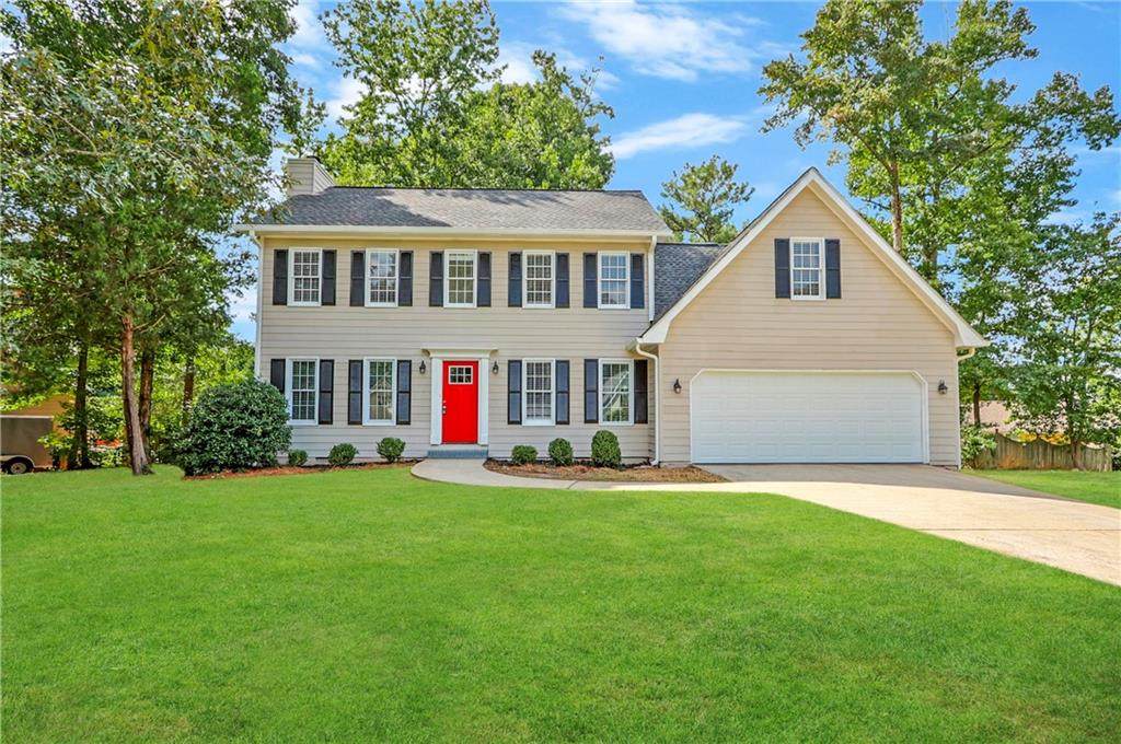 300 Birch Creek Circle - Photo 1
