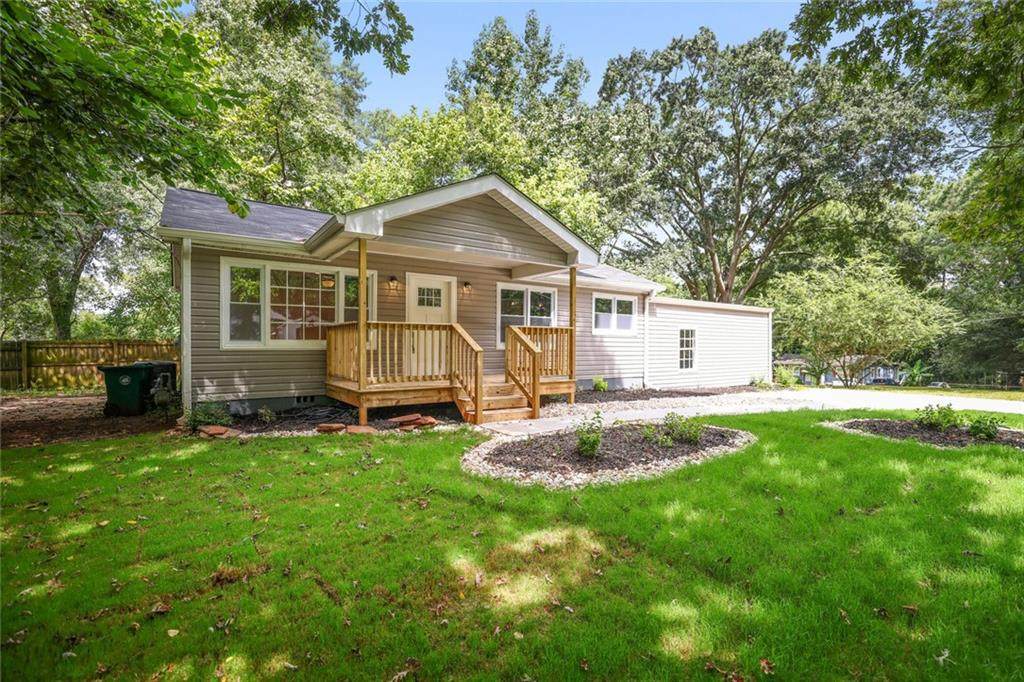 698 Ford Place - Photo 1