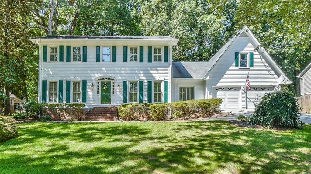 2557 Riverglenn Circle - Photo 1