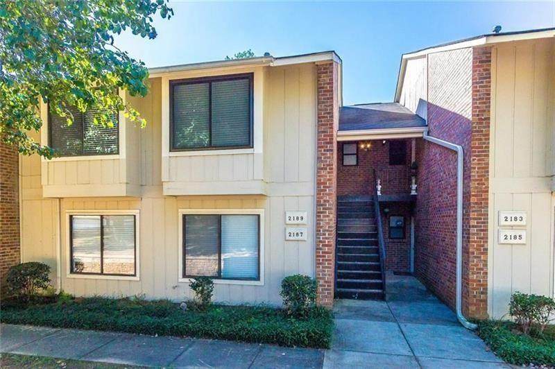 2189 Palmyra Drive - Photo 1