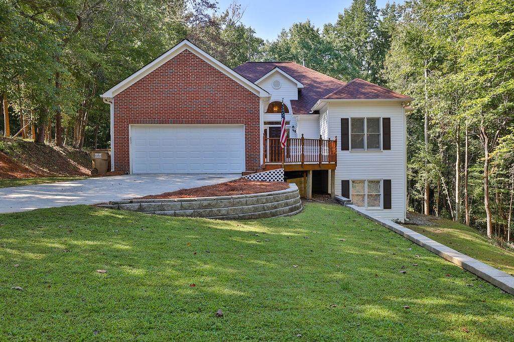 2895 Chamonix Drive - Photo 1