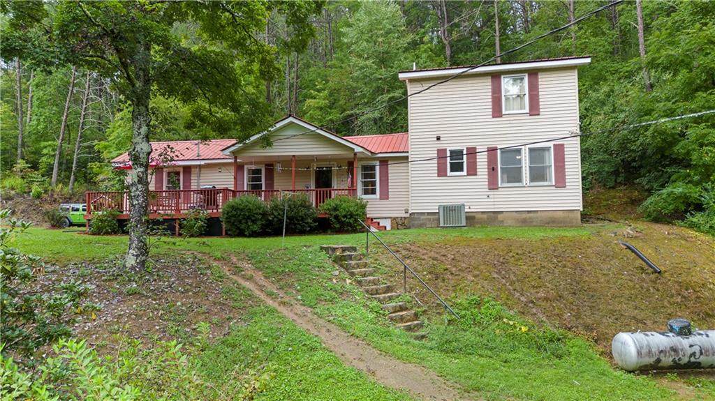 194 Hughes Street - Photo 1