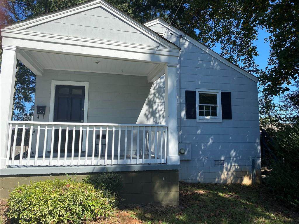1380 Wylie Drive - Photo 1